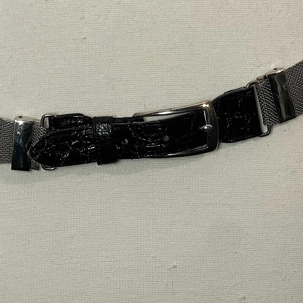Vintage 80s Silver Scalloped Edge Woven Metal Belt Black Leather & Silver Buckle